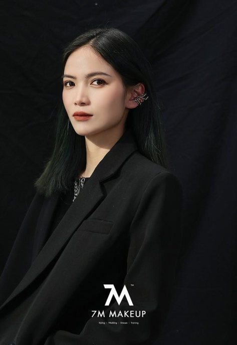 丽丽